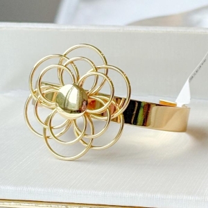 BRACELETE GRANDE FLOR VAZADA B. OURO