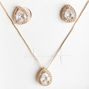 CONJUNTO DELICADO GOTA CRISTAL CRAVEJADA B. OURO