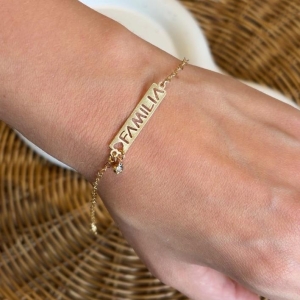 PULSEIRA PLAQUINHA FAMILIA + PONTO DE LUZ B. OURO