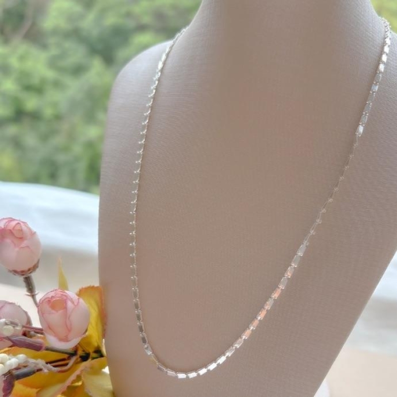 CHOKER FINA CHAPAS RETANGULARES B. PRATA