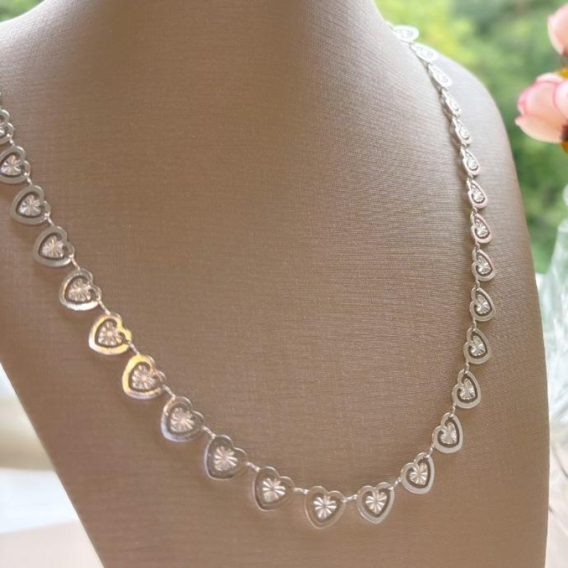 COLAR CHOKER CORAÇÕES DIAMANTADOS B. PRATA
