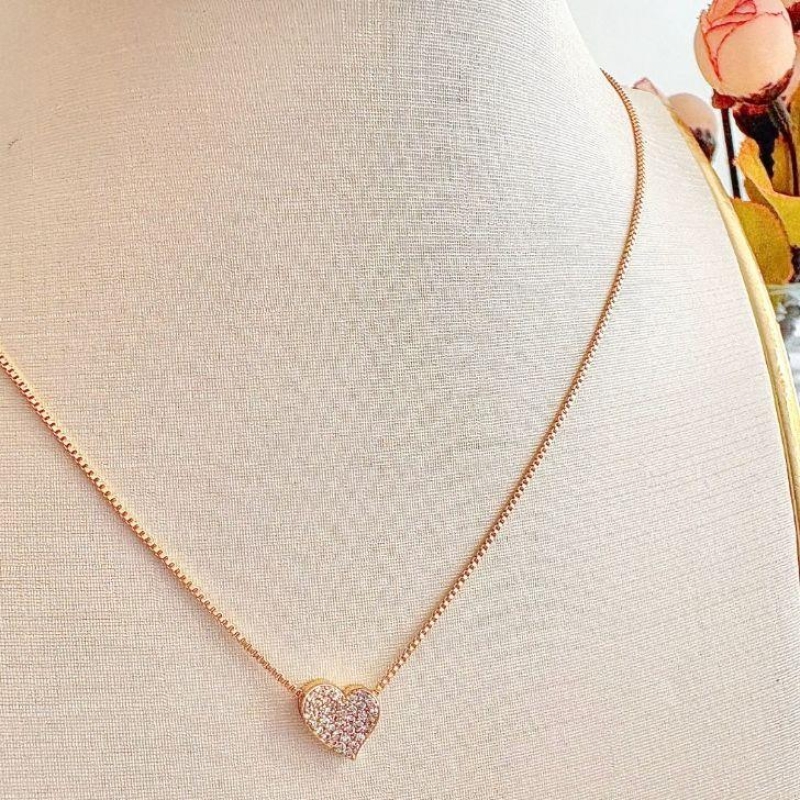 COLAR CORAÇÃO P CRAVEJADO COM ZIRCONIAS B. OURO
