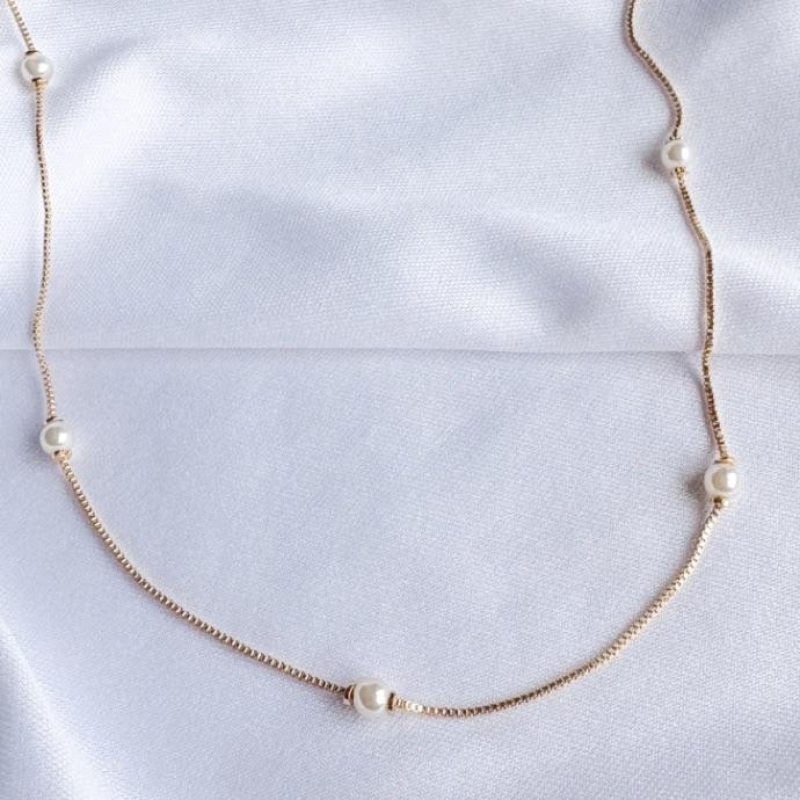 CORRENTE VENEZIANA COM PÉROLAS 4 MM B. OURO
