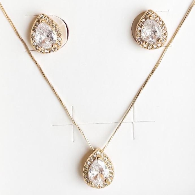 CONJUNTO DELICADO GOTA CRISTAL CRAVEJADA B. OURO
