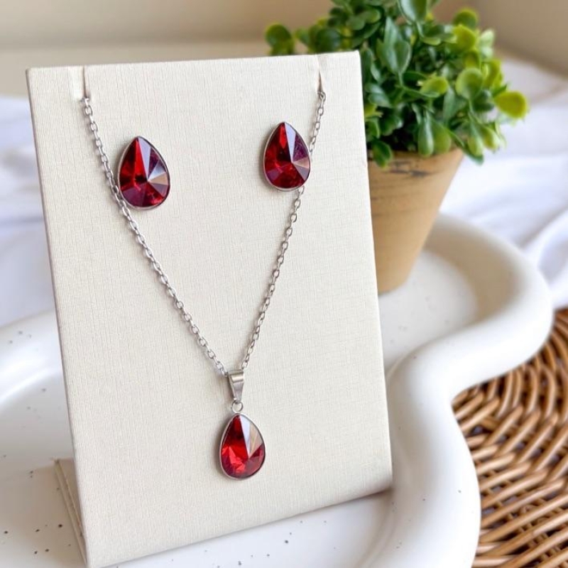 CONJUNTO GOTA VERMELHA AÇO