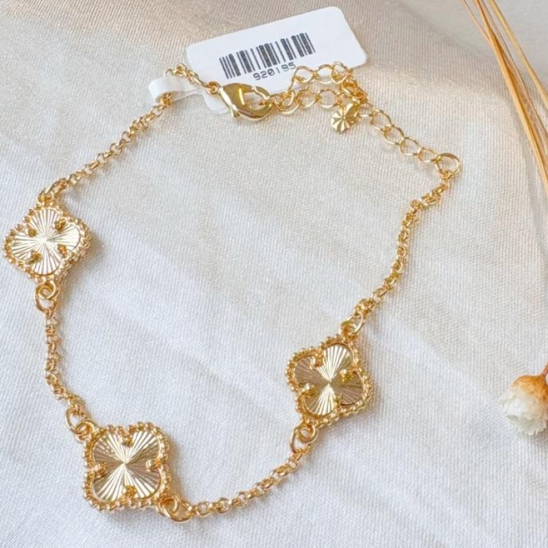 PULSEIRA TREVOS DIAMANTADOS B. OURO