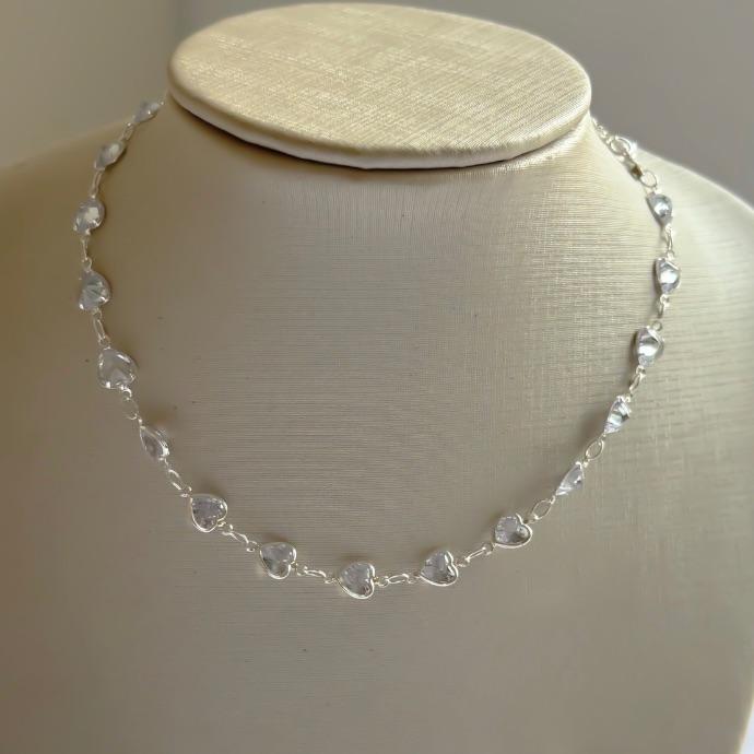 COLAR CHOKER CORAÇÕES ZIRCONIAS CRISTAL B. PRATA LV2