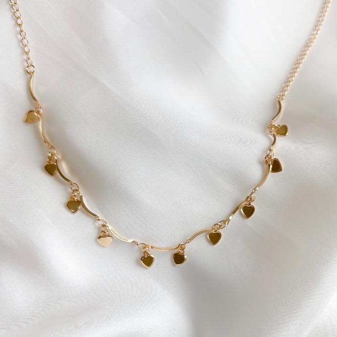COLAR PALITO CURVADO CORAÇÕES LISOS PENDURICALHO B. OURO