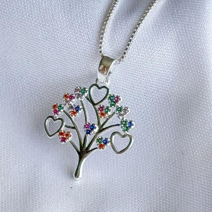COLAR VENEZ. DELICADO ARVORE DA VIDA FOLHAS DE CORAÇÕES CIGANINHA B. PRATA