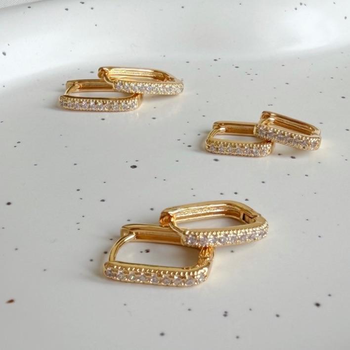 BRINCO P DO TRIO ARGOLA RETANGULAR CLICK CRAV. 1 FILEIRA B. OURO