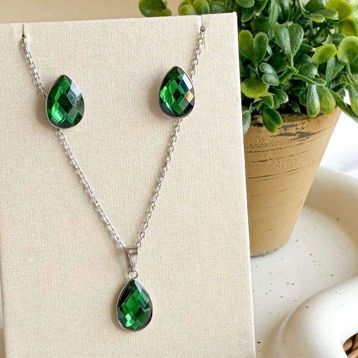 CONJUNTO GOTA VERDE AÇO