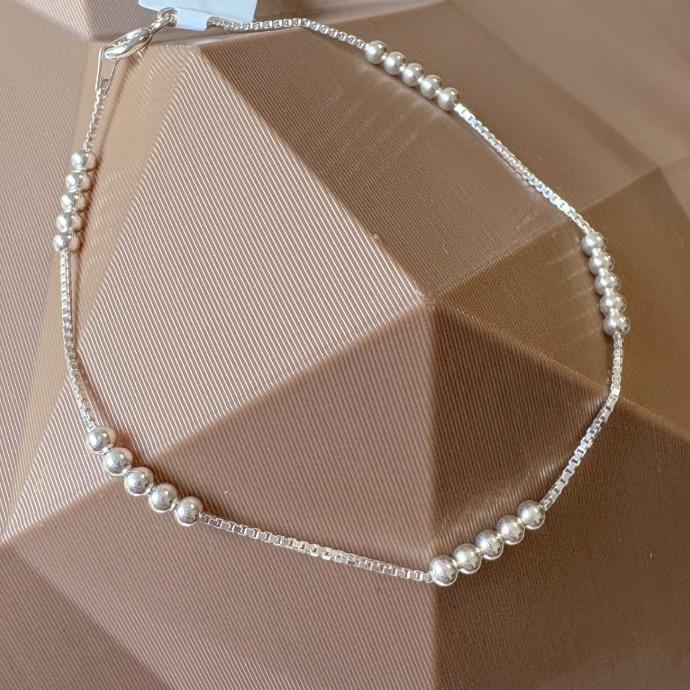 PULSEIRA VENEZIANA E BOLINHAS QUÍNTUPLAS PRATA