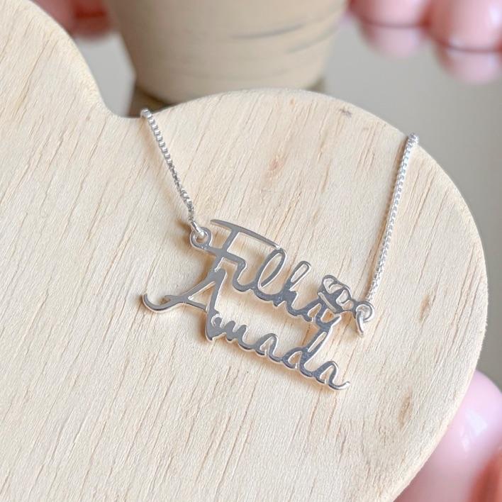 COLAR FILHA AMADA B. PRATA